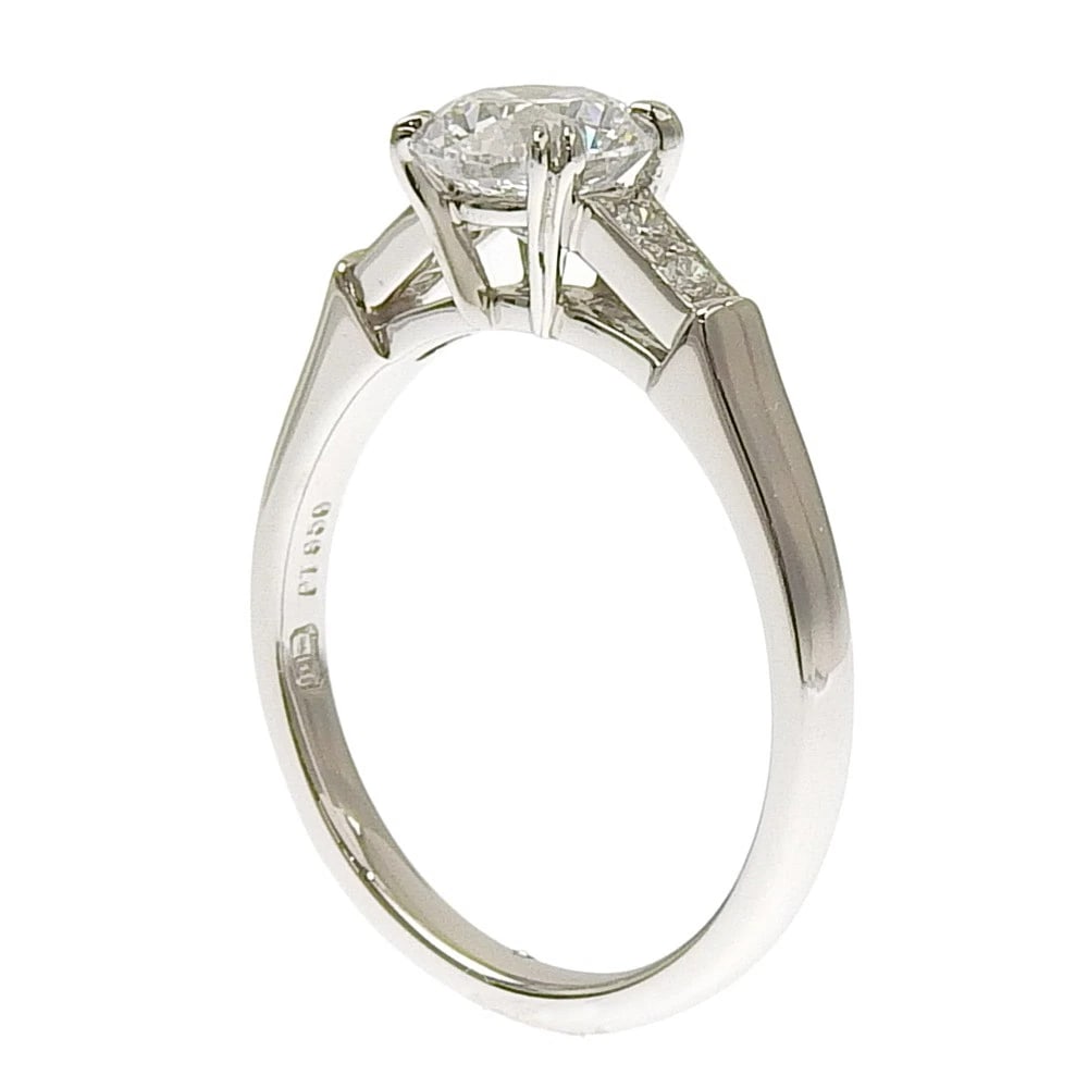 HARRY WINSTON ROUND CUT RING - 2