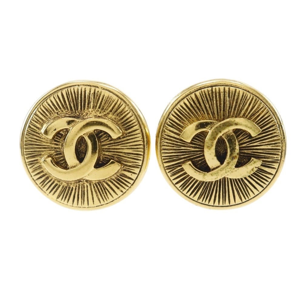 CHANEL COCO MARK EARRING ROUND PLATED GOLD: CHANEL COCO Mark Earring round Plated Gold Brand: CHANEL Type/Style: Earring Material: Plated Gold, Color: Gold Size: Size(CM) 26mm x 26mm Accessories: None Accessories Notice: When purcha