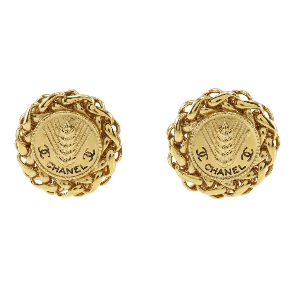 CHANEL RICE MOTIF EARRING: CHANEL Rice motif Earring Brand: CHANEL Type/Style: Earring Material: Plated Gold, Color: Gold Size: Size(CM) 34mm x 34mm Accessories: None Accessories Notice: When purchasing pre-owned go