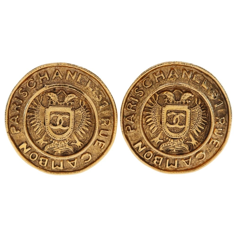 CHANEL COCO MARK EARRING: CHANEL COCO Mark Earring Brand: CHANEL Type/Style: Earring Material: Plated Gold, Color: Gold Size: Size(CM) 33mm x 32mm Accessories: None Accessories Notice: When purchasing pre-owned goods, please