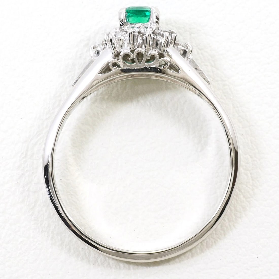 PT900 PLATINUM RING, EMERALD , DIAMOND - 2