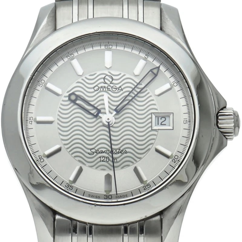 OMEGA SEAMASTER QUARTZ STAINLESS STEEL SILVER WATCH: OMEGA Seamaster Quartz Stainless Steel Silver Watch Brand: OMEGA Type/Style: Wristwatch Material: Band Material Stainless steel, Case Material Stainless steel Color: Dial Color Silver Size: Case