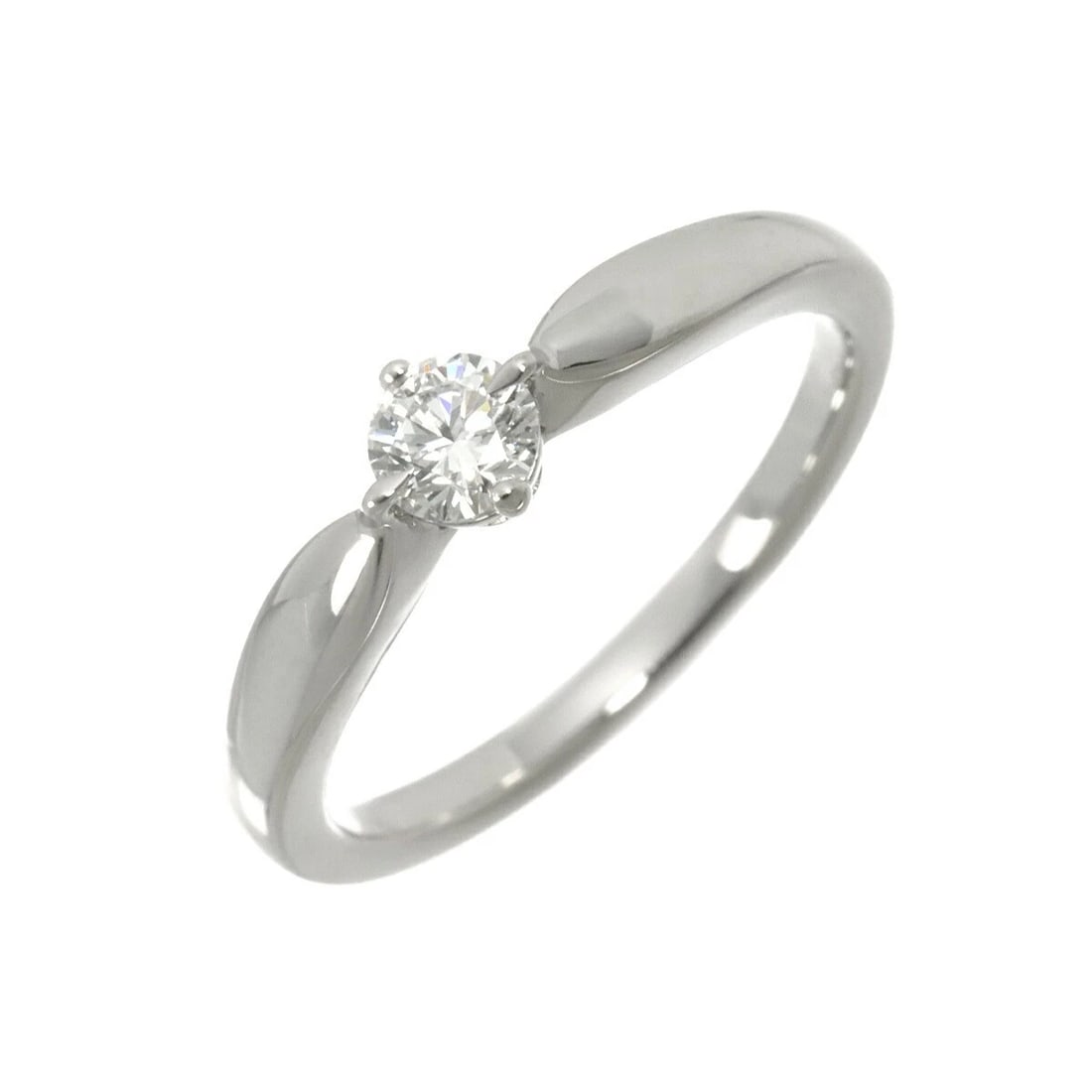 BVLGARI DIAMOND RING PLATINUM: BVLGARI Diamond Ring Platinum Brand: BVLGARI Type/Style: Ring Material: Platinum, Main Stone Natural Color: Platinum Size: 7.25(US) Accessories: None Accessories Notice: When purchasing pr