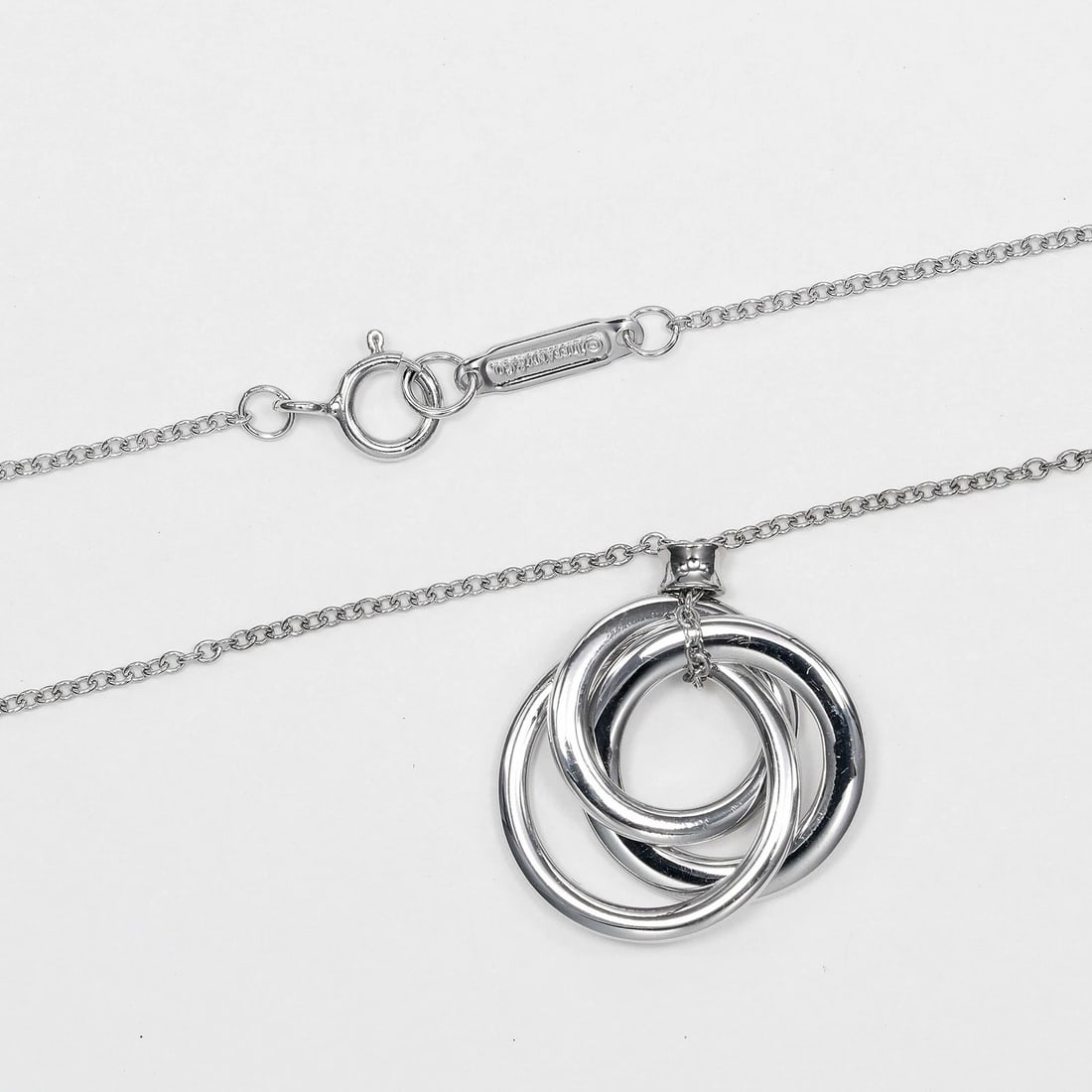 TIFFANY&CO. INTERLOCKING CIRCLE NECKLACE - 4