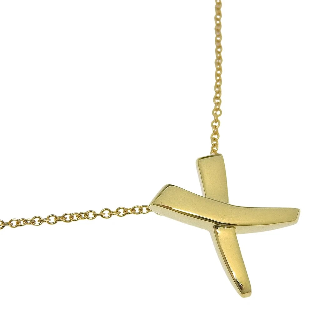 TIFFANY&CO. KISS NECKLACE K18 YELLOW GOLD: TIFFANY&Co. kiss Necklace K18 yellow gold Brand: TIFFANY&Co. Type/Style: Necklace Material: K18 yellow gold, Color: YG Size: Size(CM) Neck around?40cm Top?W12mm x H14.5mm Accessories: None