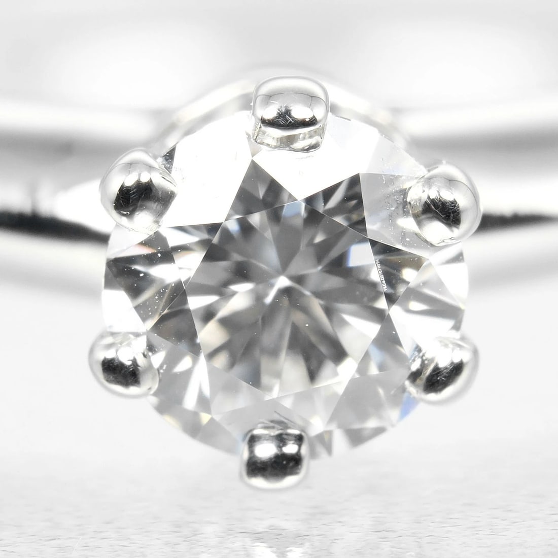 TIFFANY&CO. SOLITAIRE RING - 3