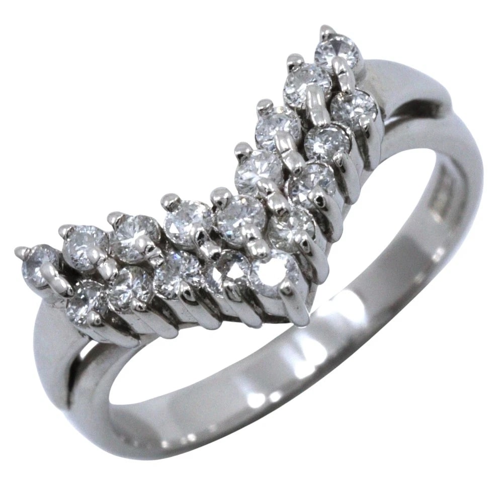 V CHARACTER RING PT900PLATINUM/DIAMOND: V character Ring Pt900Platinum/diamond Brand: no brand Type/Style: Ring Material: Pt900Platinum, Color: Silver Size: 4.3(US Size) Accessories: None Accessories Notice: When purchasing pre-owned