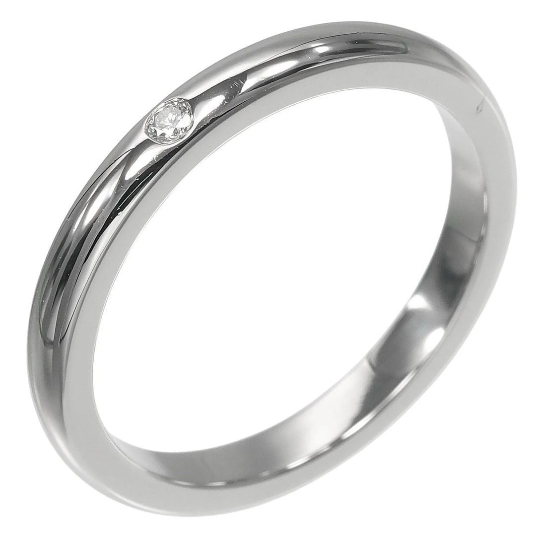 TIFFANY&CO. STACKING BAND RING: TIFFANY&Co. Stacking band Ring Brand: TIFFANY&Co. Type/Style: Ring Material: Pt950Platinum, Color: Silver Size: 6.0(US Size) Accessories: None Accessories Notice: When purchasing pre-owned goods,