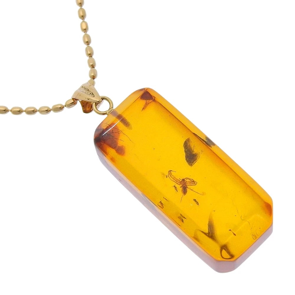 NECKLACE K18 YELLOW GOLD: Necklace K18 yellow gold Brand: no brand Type/Style: Necklace Material: K18 yellow gold, Color: YG Size: Size(CM) Neck around??45.0cm Top?W11mm x H34mm Accessories: None Accessories Notice: When