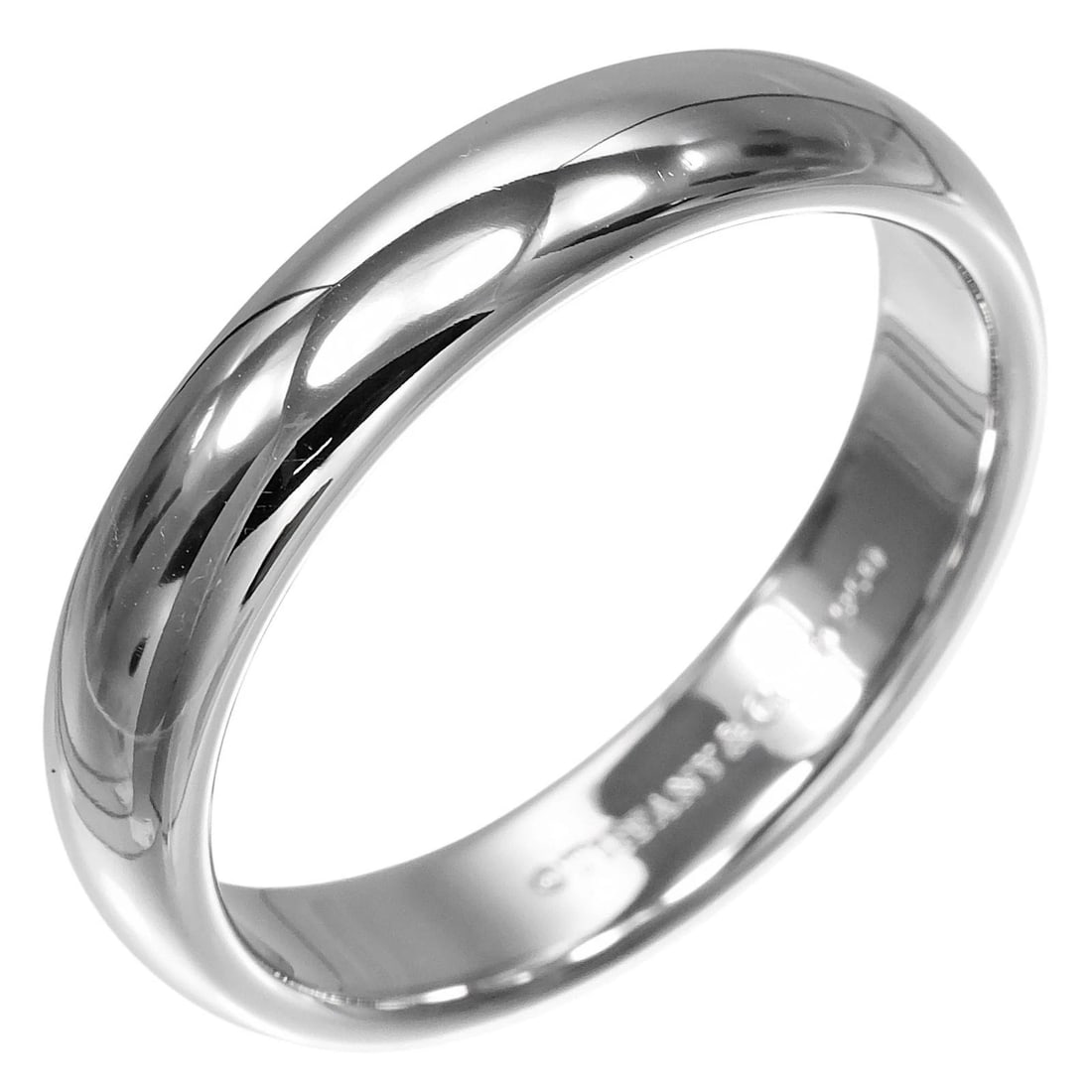 TIFFANY&CO. FOREVER CLASSIC BAND RING: TIFFANY&Co. forever classic band Ring Brand: TIFFANY&Co. Type/Style: Ring Material: Pt950Platinum, Color: Silver Size: 8.6(US Size Accessories: None Accessories Notice: When purchasing pre-owned