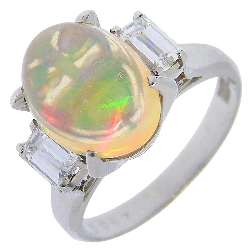 RING PT900PLATINUM/OPAL/DIAMOND: Ring Pt900Platinum/opal/diamond Brand: no brand Type/Style: Ring Material: Pt900Platinum, Main Stone opal Color: Silver Size: 7.2(US Size) Accessories: None Accessories Notice: When purchasing
