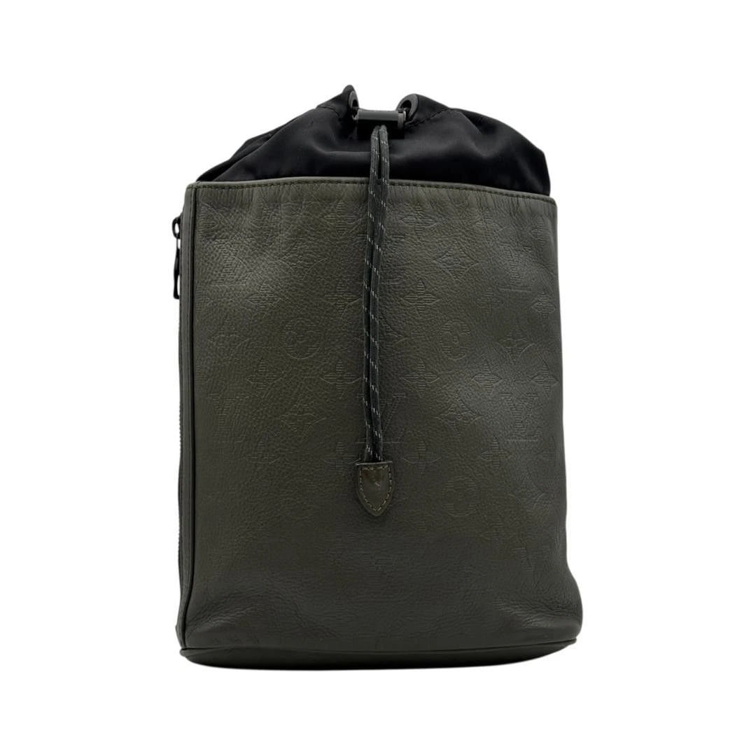 LOUIS VUITTON BAG: MONOGRAM SHADOW CHALK SLING: LOUIS VUITTON Bag: Monogram Shadow Chalk Sling Brand: LOUIS VUITTON Type/Style: Sling Bag Material: Exterior Material Leather Color: Exterior Color Khaki Size: (approx. W7.9 ? H11.8 ? D3.1 inch) A