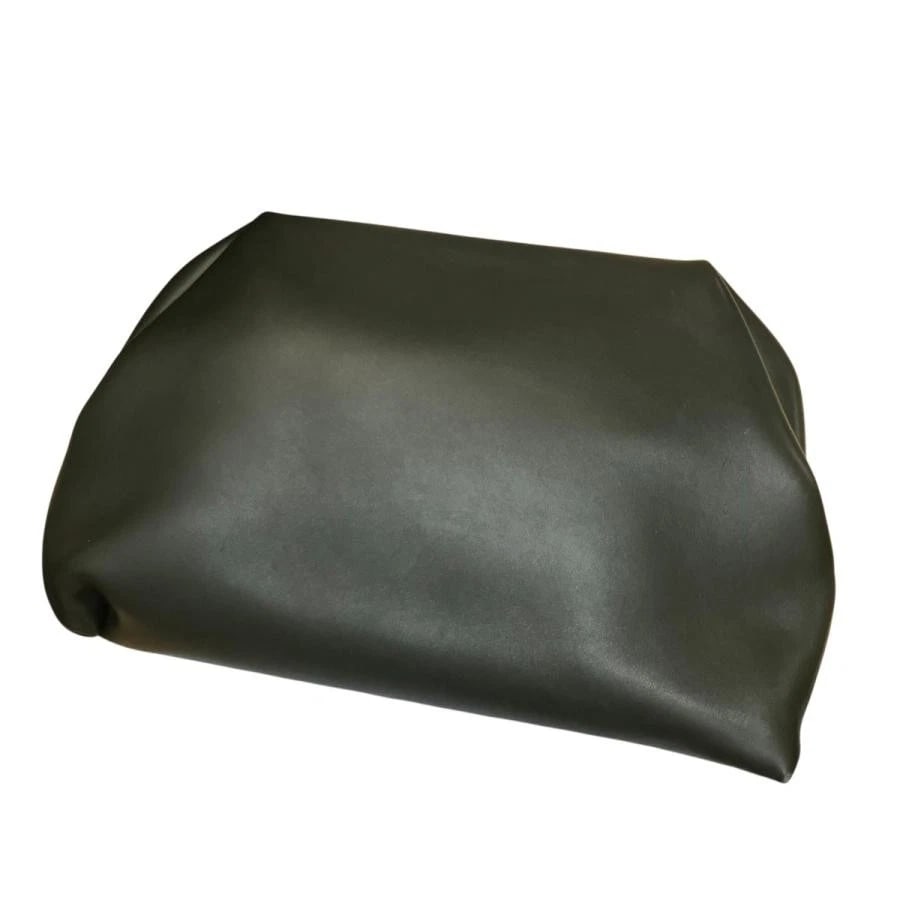 BOTTEGA VENETA BAG: CLUTCH OLIVE: BOTTEGA VENETA Bag: Clutch Olive Brand: BOTTEGA VENETA Type/Style: Clutch Material: Exterior Material Leather Color: Exterior Color Olive Size: (approx. W13.8 ? H9.8 inch) Accessories: None