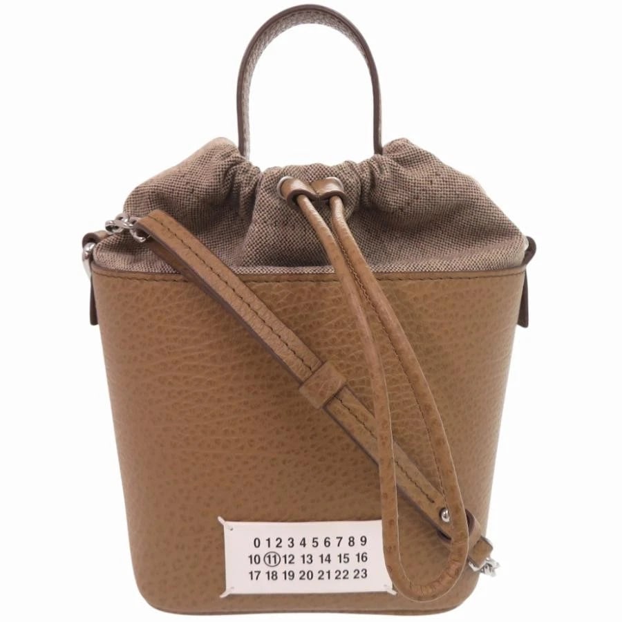 MAISON MARGIELA BAG: 5AC HANDBAG BEIGE: MAISON MARGIELA Bag: 5AC Handbag Beige Brand: Maison Margiela Type/Style: Top Handle Bag Material: Exterior Material Leather / Canvas / Leather Color: Exterior Color Beige Size: (approx. W5.9 ?