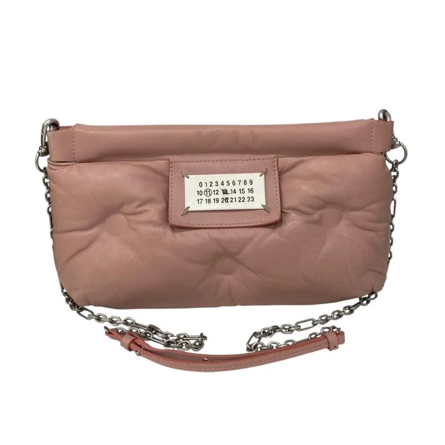 MAISON MARGIELA BAG: GLAM SLAM CHAIN SHOULDER BLACK: MAISON MARGIELA Bag: Glam Slam Chain Shoulder Black Brand: Maison Margiela Type/Style: Shoulder Bag Material: Exterior Material Leather Color: Exterior Color Black Size: (approx. W11.0 ? H7.1 ? D2.8