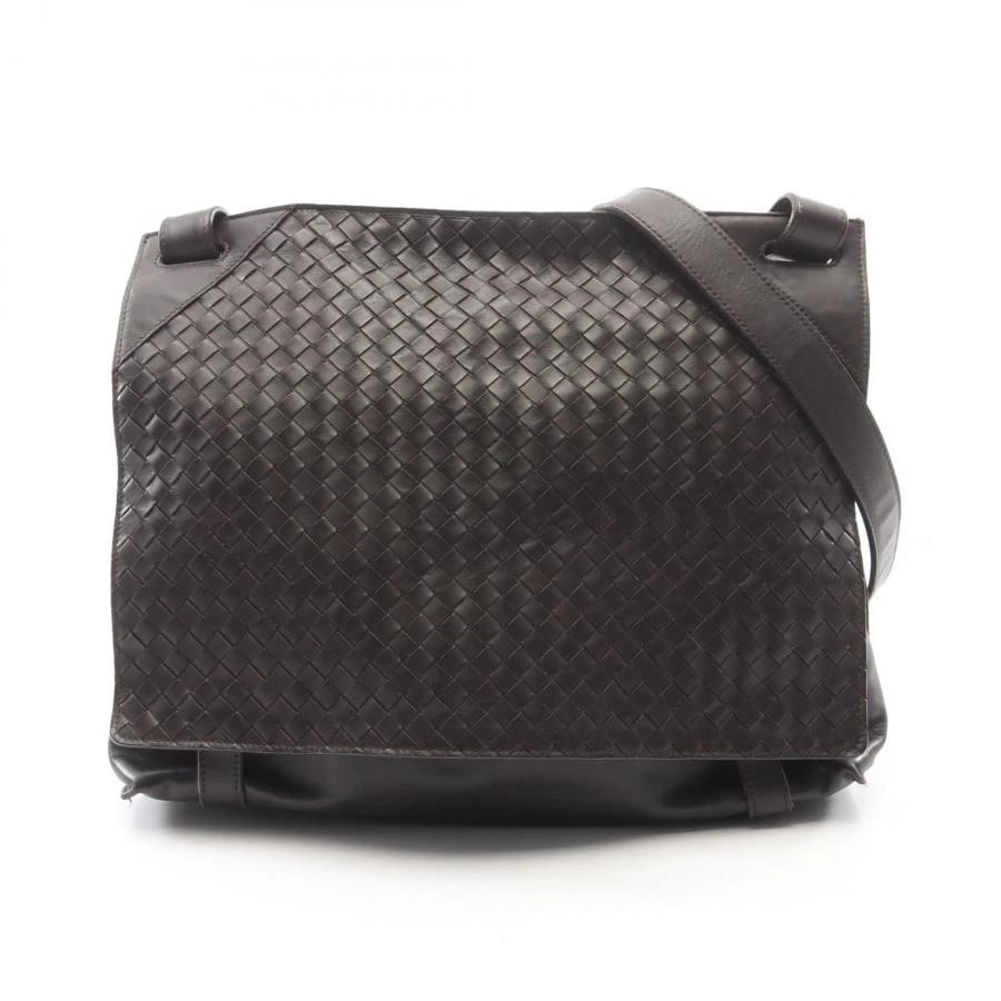 BOTTEGA VENETA BAG: INTRECCIATO BROWN: BOTTEGA VENETA Bag: Intrecciato Brown Brand: BOTTEGA VENETA Type/Style: Shoulder Bag Material: Exterior Material Leather Color: Exterior Color Brown Size: (approx. W13.4 ? H11.8 ? D5.9 inch)