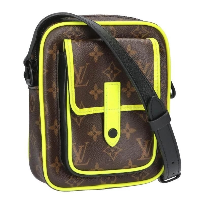 LOUIS VUITTON BAG: CHRISTOPHER WEARABLE WALLET BROWN (1 of 3)