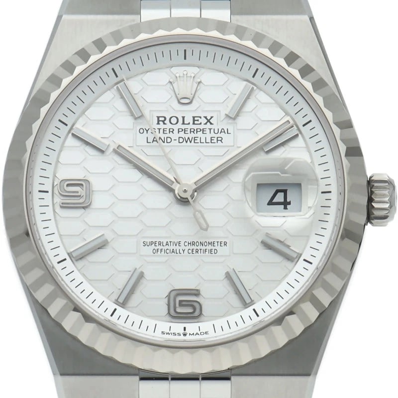 ROLEX LAND-DWELLER 36 WATCH MOTIF K18WG/STAINLESS WATCH: ROLEx Land-Dweller 36 Watch Motif K18WG/Stainless Watch Brand: ROLEx Type/Style: Wristwatch Material: Band Material Stainless steel, Case Material Gold / steel Color: Dial Color white Size: Case
