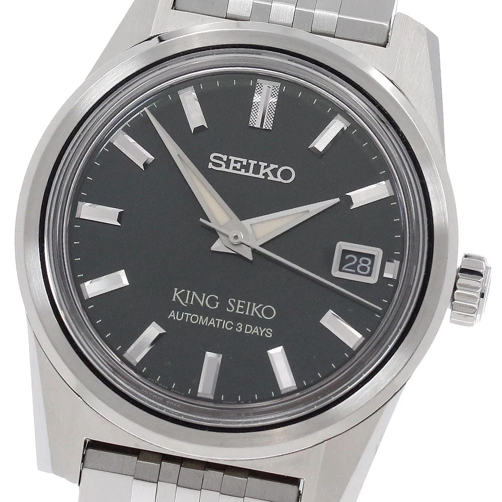 SEIKO KING DATE GREEN AUTOMATIC WATCH: SEIKO King Date Green Automatic Watch Brand: SEIKO Type/Style: Wristwatch Material: Band Material Stainless Steel, Case Material Stainless Steel Color: Case Color Silver Band Color Silver Dial Color