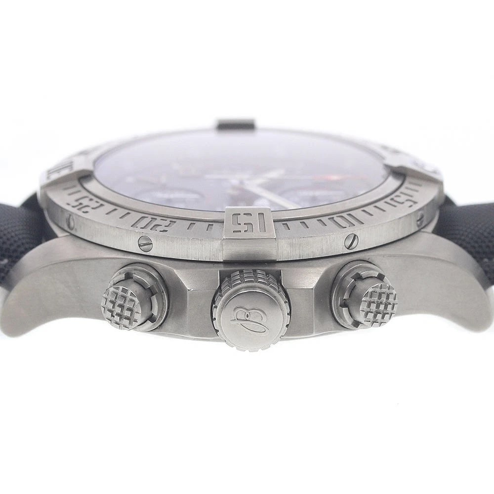 BREITLING AVENGER CHRONOGRAPH AUTOMATIC WATCH - 2