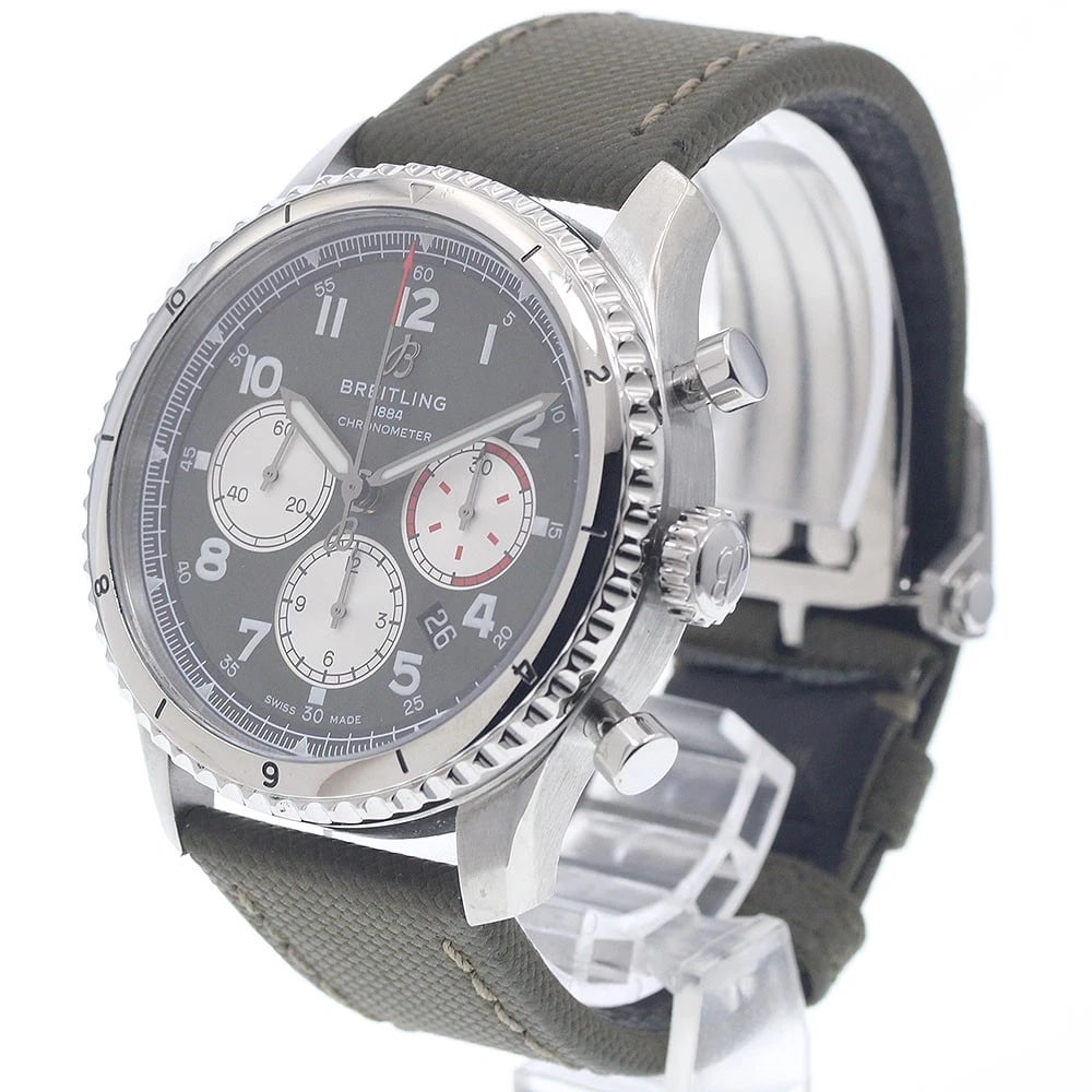 BREITLING AVIATOR CHRONOGRAPH AUTOMATIC WATCH: BREITLING Aviator Chronograph Automatic Watch Brand: BREITLING Type/Style: Wristwatch Material: Band Material leather, Case Material Stainless Steel Color: Dial Color green Band Color green Case