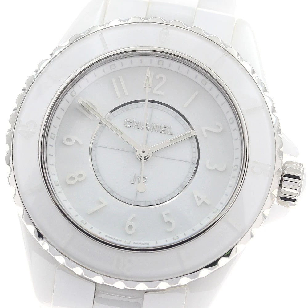CHANEL J12 PHANTOM WHITE CERAMIC QUARTZ WATCH: CHANEL J12 phantom White Ceramic Quartz Watch Brand: CHANEL Type/Style: Wristwatch Material: Band Material Ceramic / Stainless Steel, Case Material Ceramic / Stainless Steel Color: Case Color Silver
