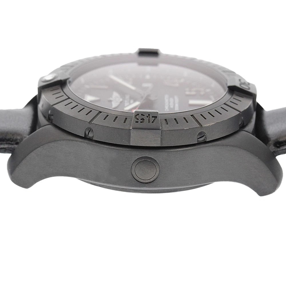 BREITLING AVENGER AUTOMATIC DATE WATCH - 4
