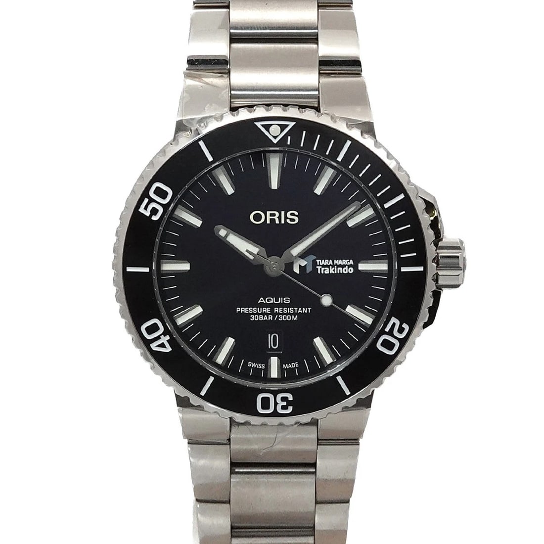 ORIS AQUIS DATE 01 AUTOMATIC DATE BLACK DIAL WATCH: Oris Aquis Date 01 Automatic Date Black Dial Watch Brand: Oris Type/Style: Wristwatch Material: Stainless steel Color: Dial Color Black Dial Size: CaseSize Length 50mm(included lag) CaseSize Depth