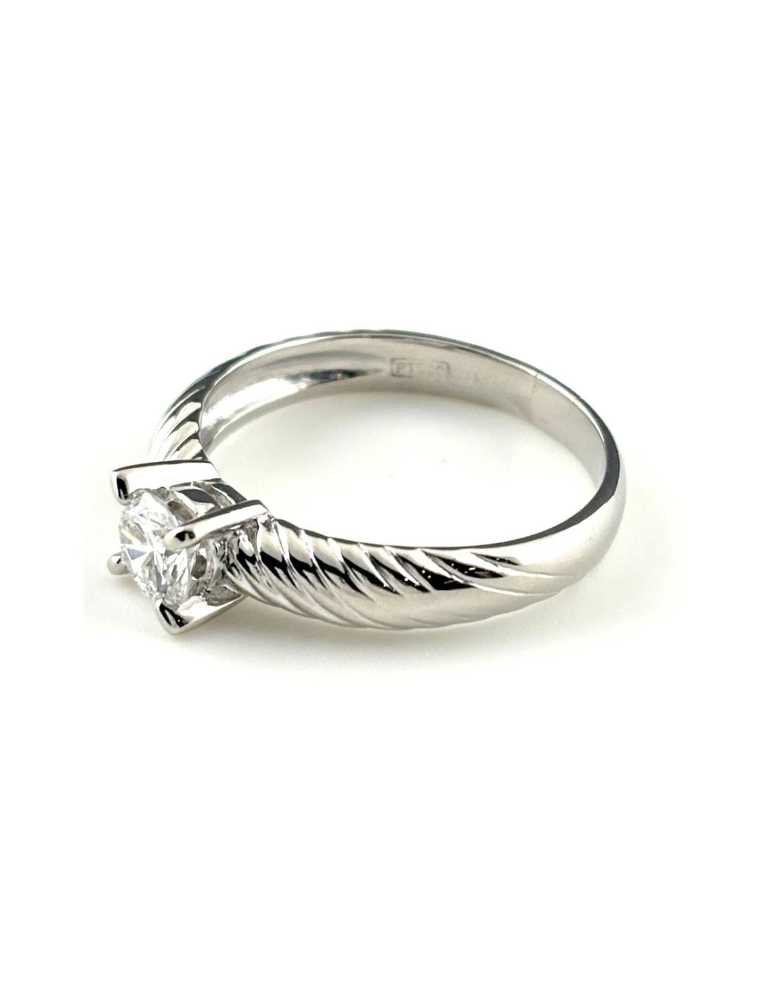 DIAMOND DESIGN RING PLATINUM RING PT900: Diamond Design Ring Platinum Ring Pt900 Brand: Unbranded Type/Style: Ring Material: Pt900, Main Stone Natural Color: None Size: US7.5 to 8 Accessories: None Accessories Notice: When purchasing