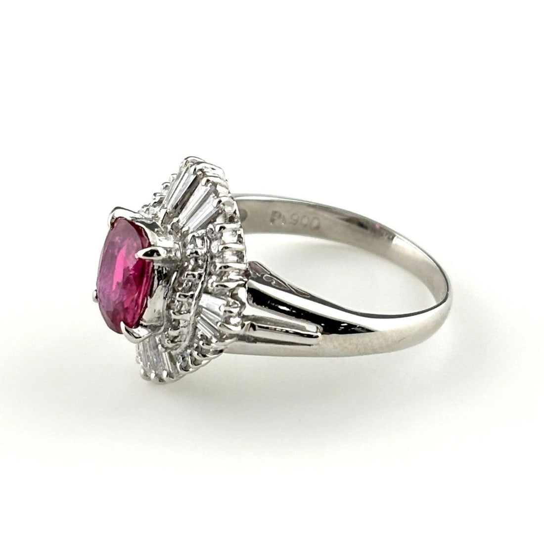 RUBY DESIGN RING PLATINUM RING PT900 RUBY DIAMOND: Ruby Design Ring Platinum Ring Pt900 Ruby Diamond Brand: Unbranded Type/Style: Ring Material: Pt900, Main Stone Ruby /Secondary Stone:Natural Color: None Size: US4.5 to 5 Accessories: None