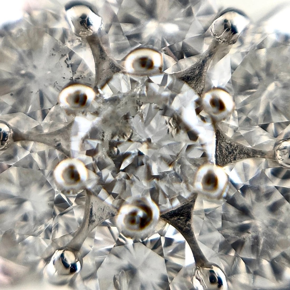 MELEE DIAMOND DESIGN RING PLATINUM RING - 2