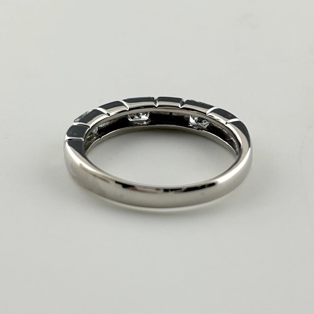 MELEE DIAMOND DESIGN RING PLATINUM RING - 3