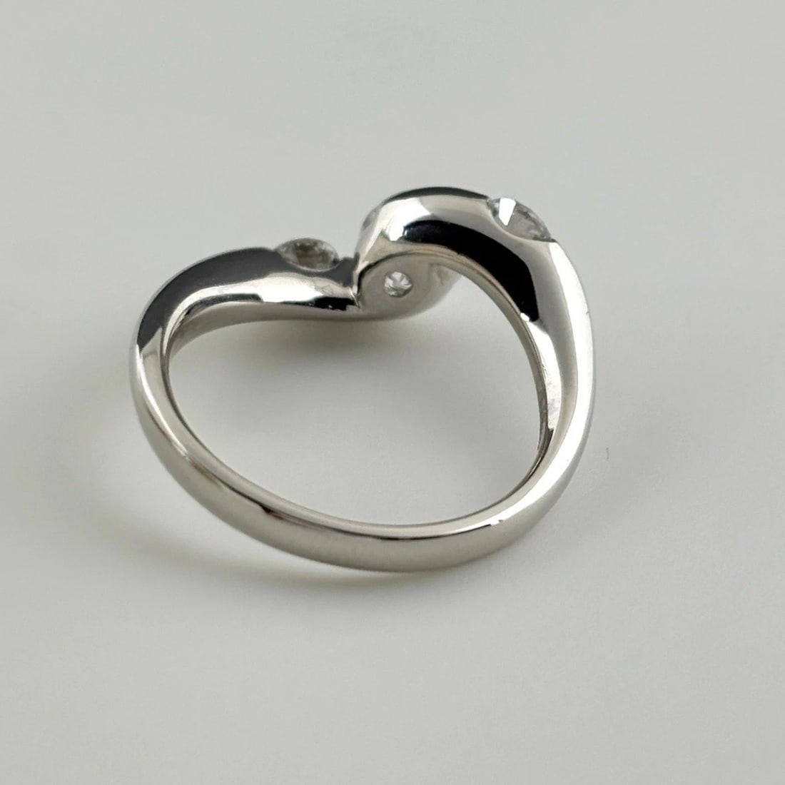 DIAMOND DESIGN RING PLATINUM RING PT900 - 3