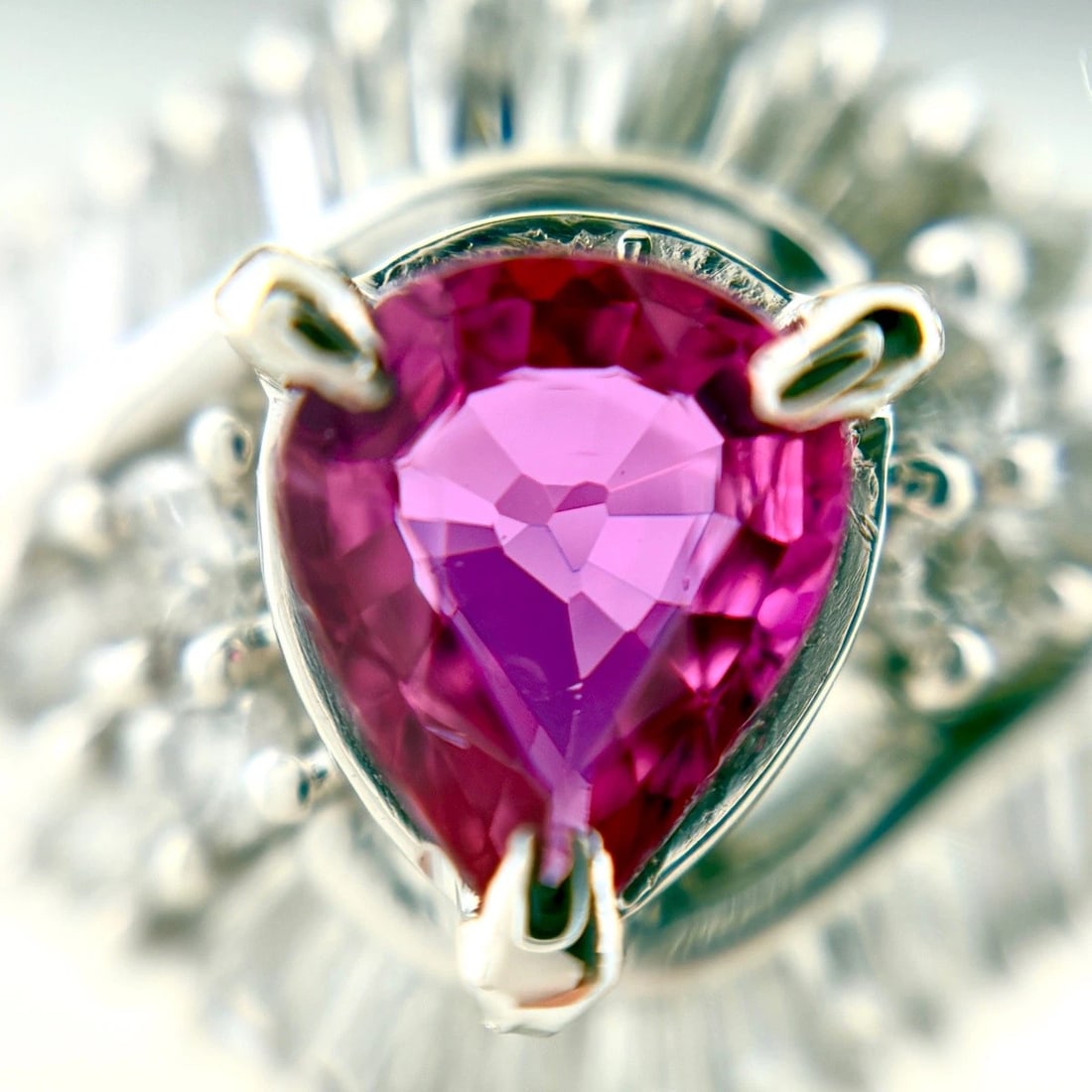 RUBY DESIGN RING PLATINUM MELEE DIAMOND RING - 2
