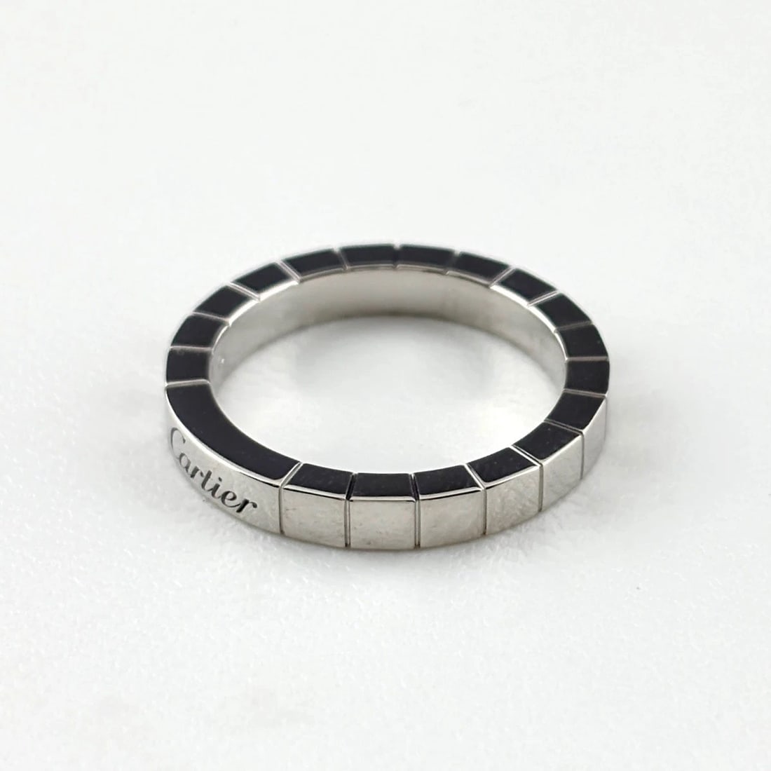 CARTIER LANIER RING 750: Cartier Lanier Ring 750 Brand: CARTIER Type/Style: Ring Material: 750, Main Stone None Color: None Size: US6.5 to 7 Accessories: None Accessories Notice: When purchasing pre-owned goods, p
