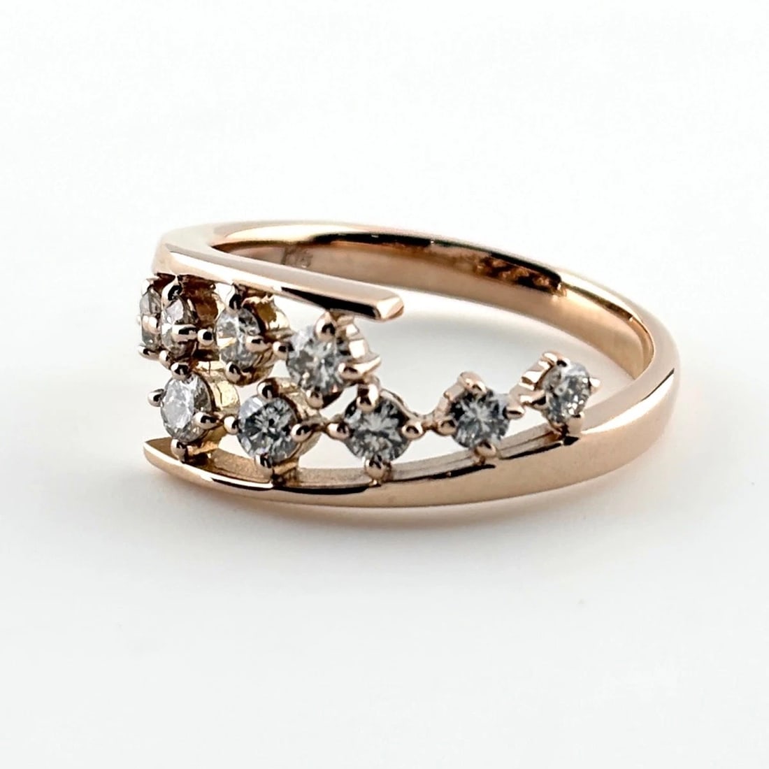 MELEE DIAMOND DESIGN RING PG RING 18K DIAMOND: Melee Diamond Design Ring Pg Ring 18K Diamond Brand: Unbranded Type/Style: Ring Material: 18K PG, Main Stone Natural Color: PG Size: US6 to 6.5 Accessories: None Accessories Notice: When purchasing