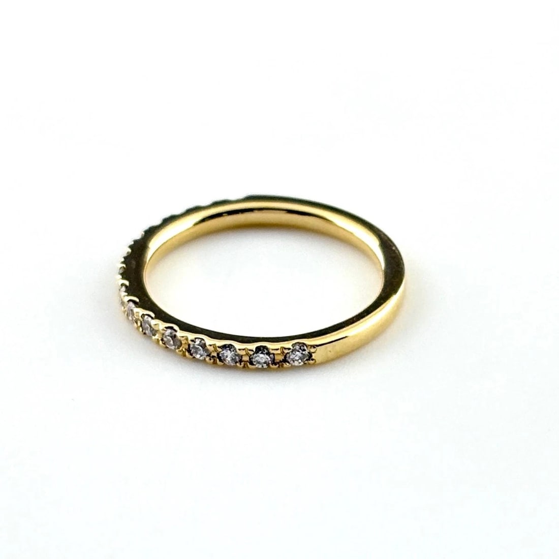 TRECENTI PINKY RING YG MELEE DIAMOND RING: Trecenti Pinky Ring Yg Melee Diamond Ring Brand: TRECENTI Type/Style: Ring Material: 18K YG, Main Stone Natural Color: YG Size: US1 Accessories: None Accessories Notice: When purchasing pre-owned