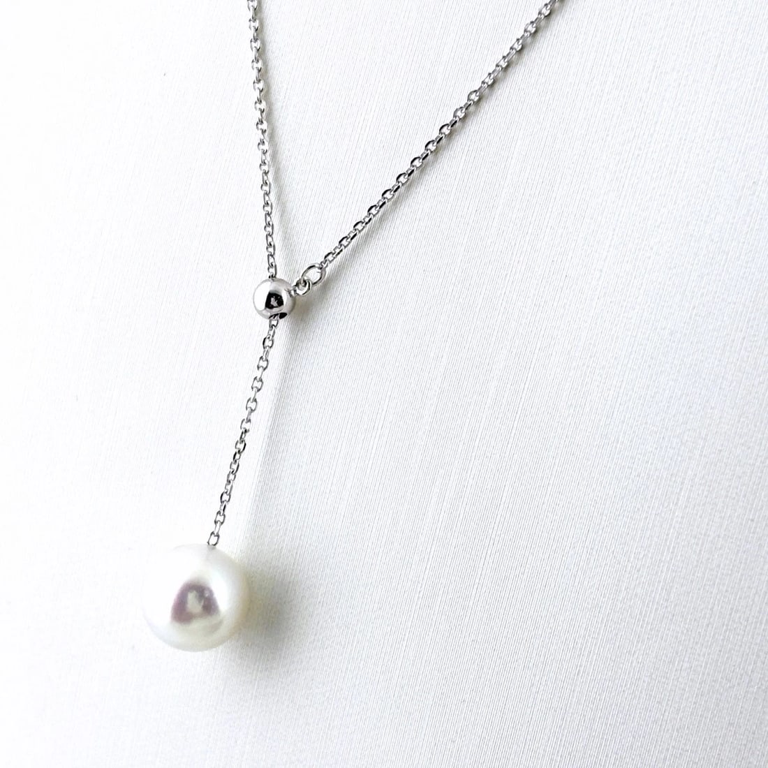 TASAKI PEARL NECKLACE WG PEARL PENDANT: Tasaki Pearl Necklace Wg Pearl Pendant Brand: TASAKI Type/Style: Necklace Material: 18K WG, Main Stone Pearl /Secondary Stone:Natural Color: WG Size: 45cm(17.7") Accessories: None Accessor