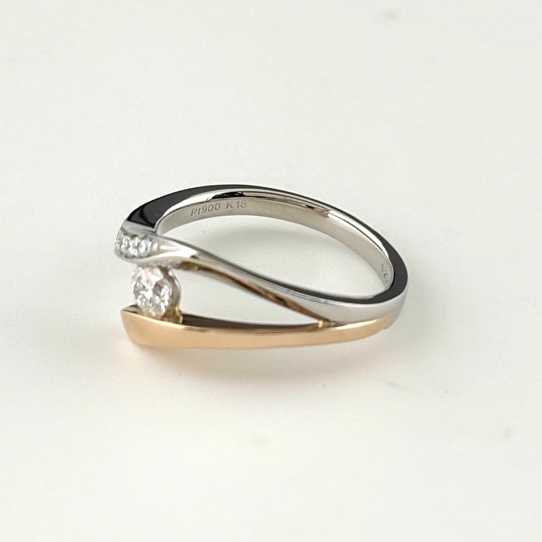 DIAMOND DESIGN RING PLATINUM PG MELEE DIAMOND RING: Diamond Design Ring Platinum Pg Melee Diamond Ring Brand: Unbranded Type/Style: Ring Material: Pt900, Main Stone Natural Color: None Size: US6.5 Accessories: None Accessories Notice: When purchasing