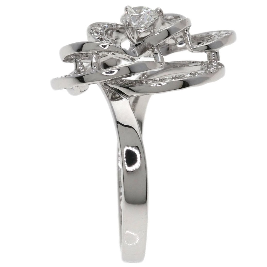 CHANEL CAMELLIA MEDIUM DIAMOND RING K18 WHITE GOLD: CHANEL Camellia Medium Diamond Ring K18 White Gold Brand: CHANEL Type/Style: Ring Material: K18 White Gold, Main Stone Natural Color: Silver Size: 5.75(US) Accessories: None Accessories Notice: When
