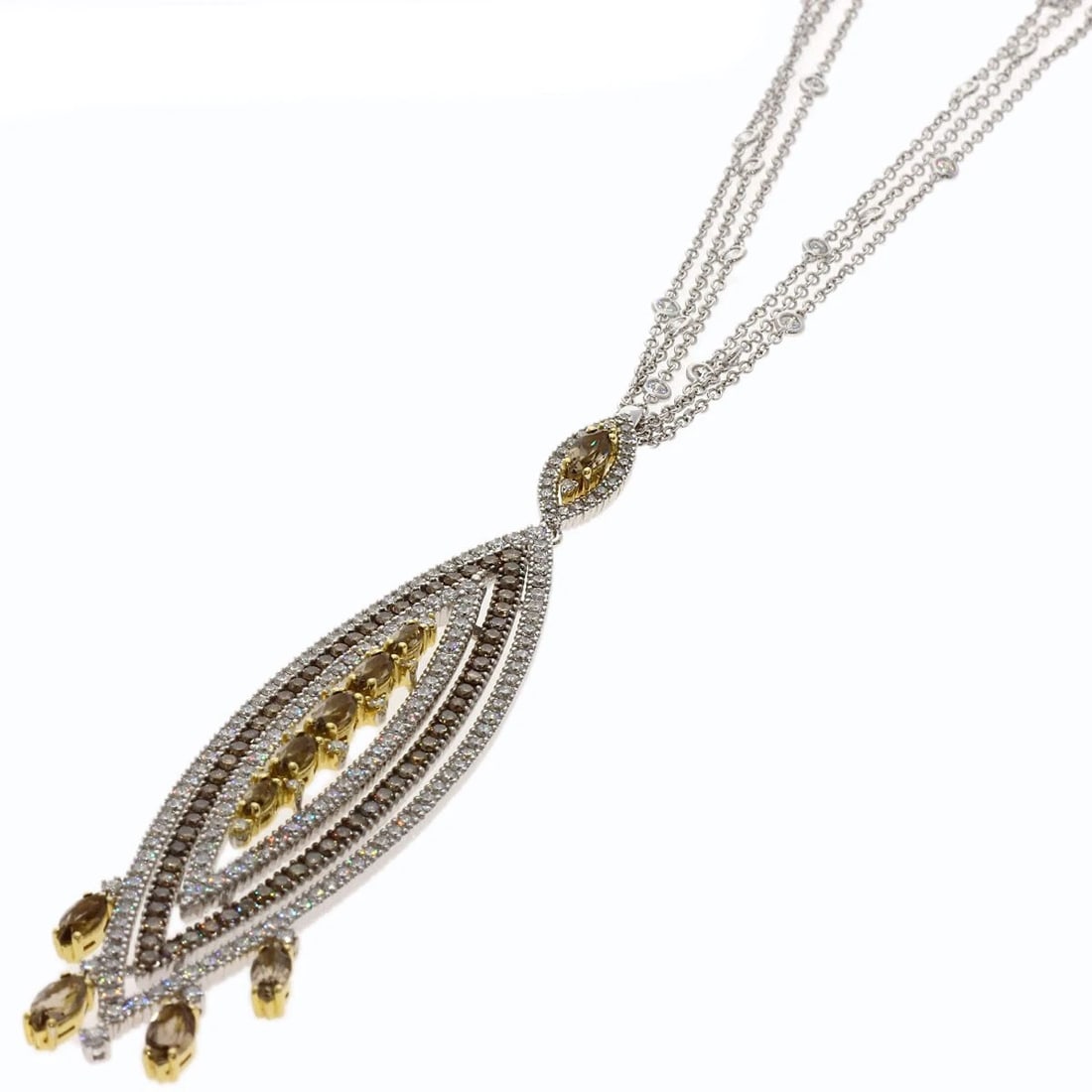 DAMIANI NECKLACE K18 WHITE GOLD 18K YELLOW GOLD: Damiani Necklace K18 White Gold 18K Yellow Gold Brand: Damiani Type/Style: Necklace Material: K18 White Gold/18K Yellow Gold, Main Stone Natural Color: Silver Size: Chain Length:25.6inch/65cm Chain Wi
