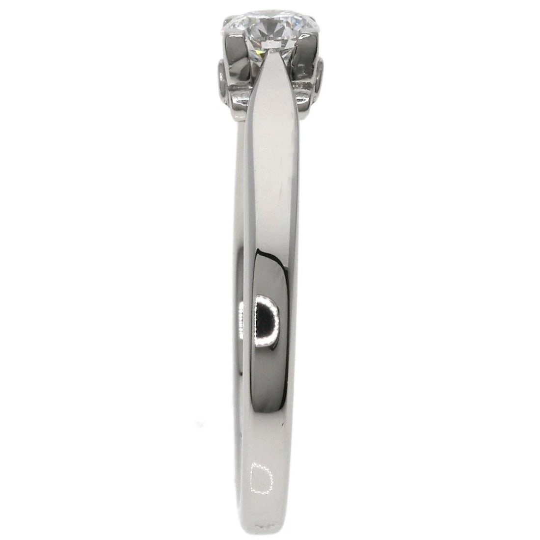VAN CLEEF & ARPELS DIAMOND RING PLATINUM PT950: Van Cleef & Arpels Diamond Ring Platinum PT950 Brand: Van Cleef & Arpels Type/Style: Ring Material: Platinum PT950, Color: Silver Size: 5(US) Accessories: None Accessories Notice: When purchasing