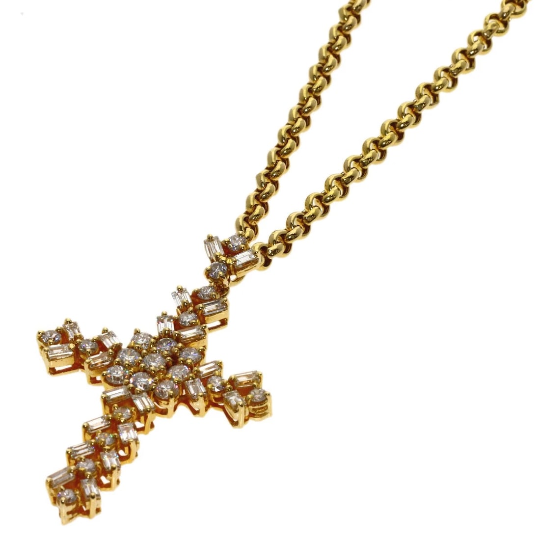 CROSS DIAMOND NECKLACE K18 YELLOW GOLD: Cross diamond Necklace K18 Yellow Gold Brand: SELECT JEWELRY Type/Style: Necklace Material: K18 Yellow Gold, Main Stone Natural Color: Gold Size: Chain Length:24.4inch/62cm Chain Width:1.5inch/3.8mm