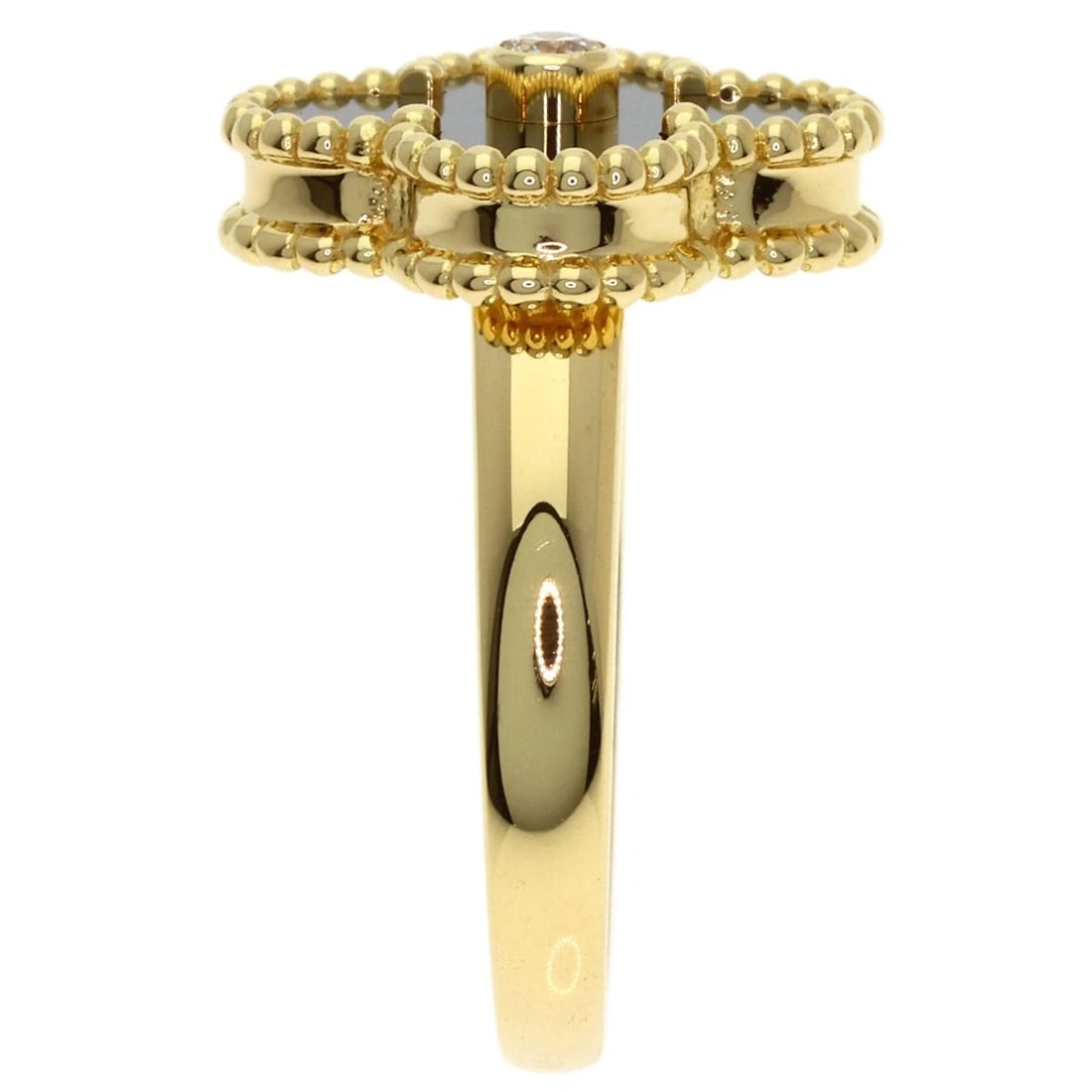 VAN CLEEF & ARPELS RING K18 YELLOW GOLD: Van Cleef & Arpels Ring K18 Yellow Gold Brand: Van Cleef & Arpels Type/Style: Ring Material: K18 Yellow Gold, Main Stone Onyx Color: Gold Size: 5.25(US) Accessories: None Accessories Notic
