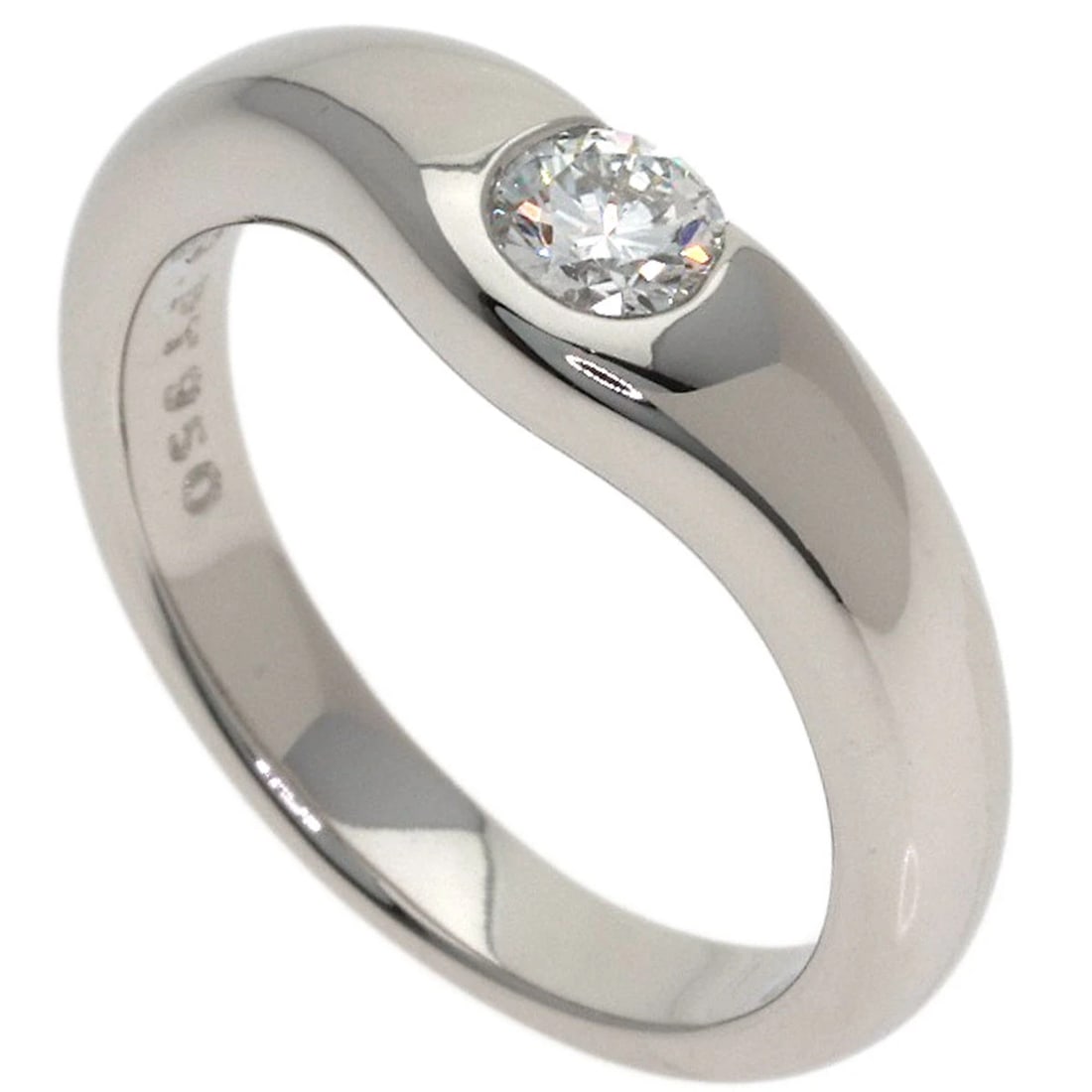 TIFFANY&CO. DIAMOND RING PLATINUM PT950: TIFFANY&Co. Diamond Ring Platinum PT950 Brand: TIFFANY&Co. Type/Style: Ring Material: Platinum PT950, Color: Silver Size: 4.5(US) Accessories: None Accessories Notice: When purchasing pre-owned