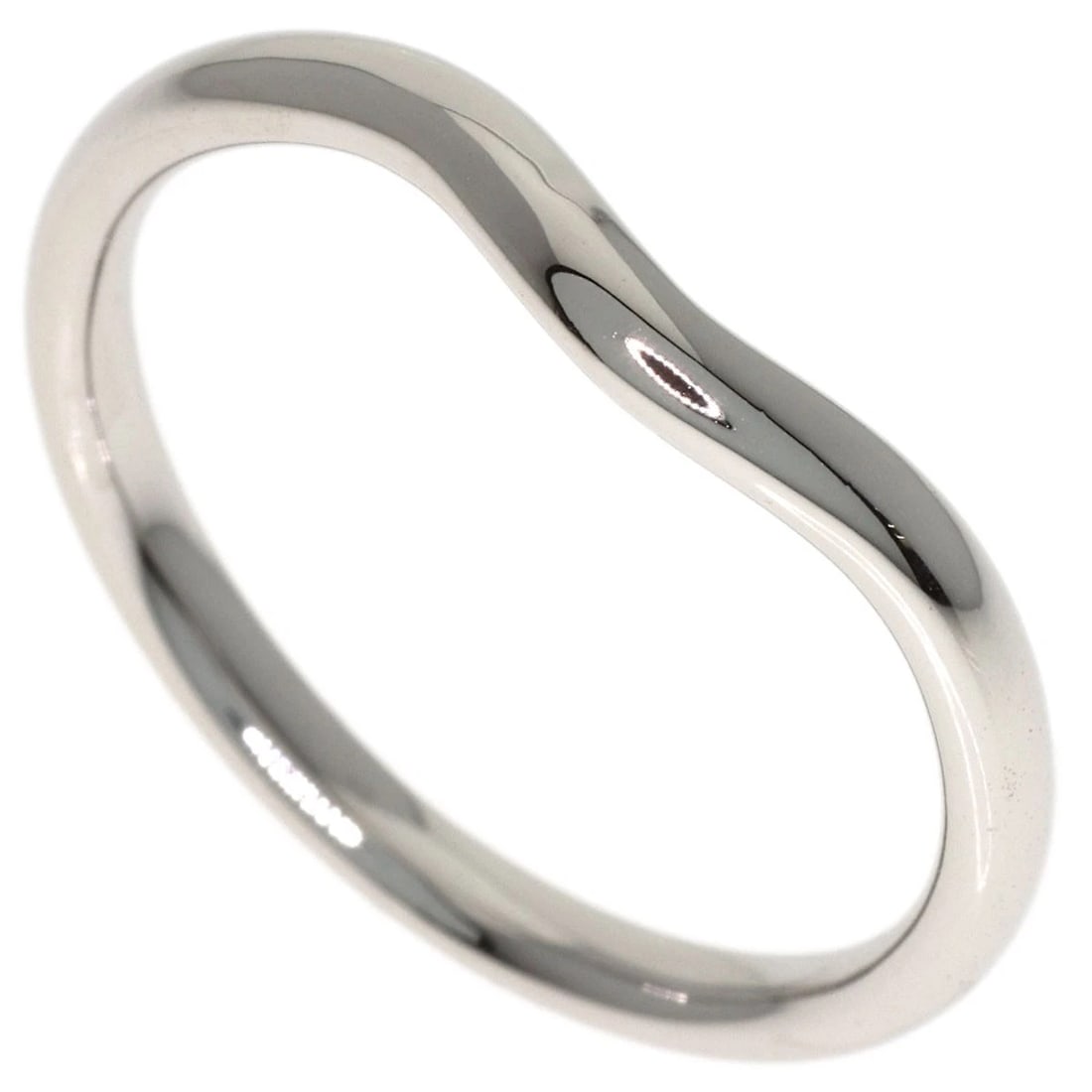 TIFFANY&CO. RING PLATINUM PT950: TIFFANY&Co. Ring Platinum PT950 Brand: TIFFANY&Co. Type/Style: Ring Material: Platinum PT950, Color: Silver Size: 6.5(US) Accessories: None Accessories Notice: When purchasing pre-owned go