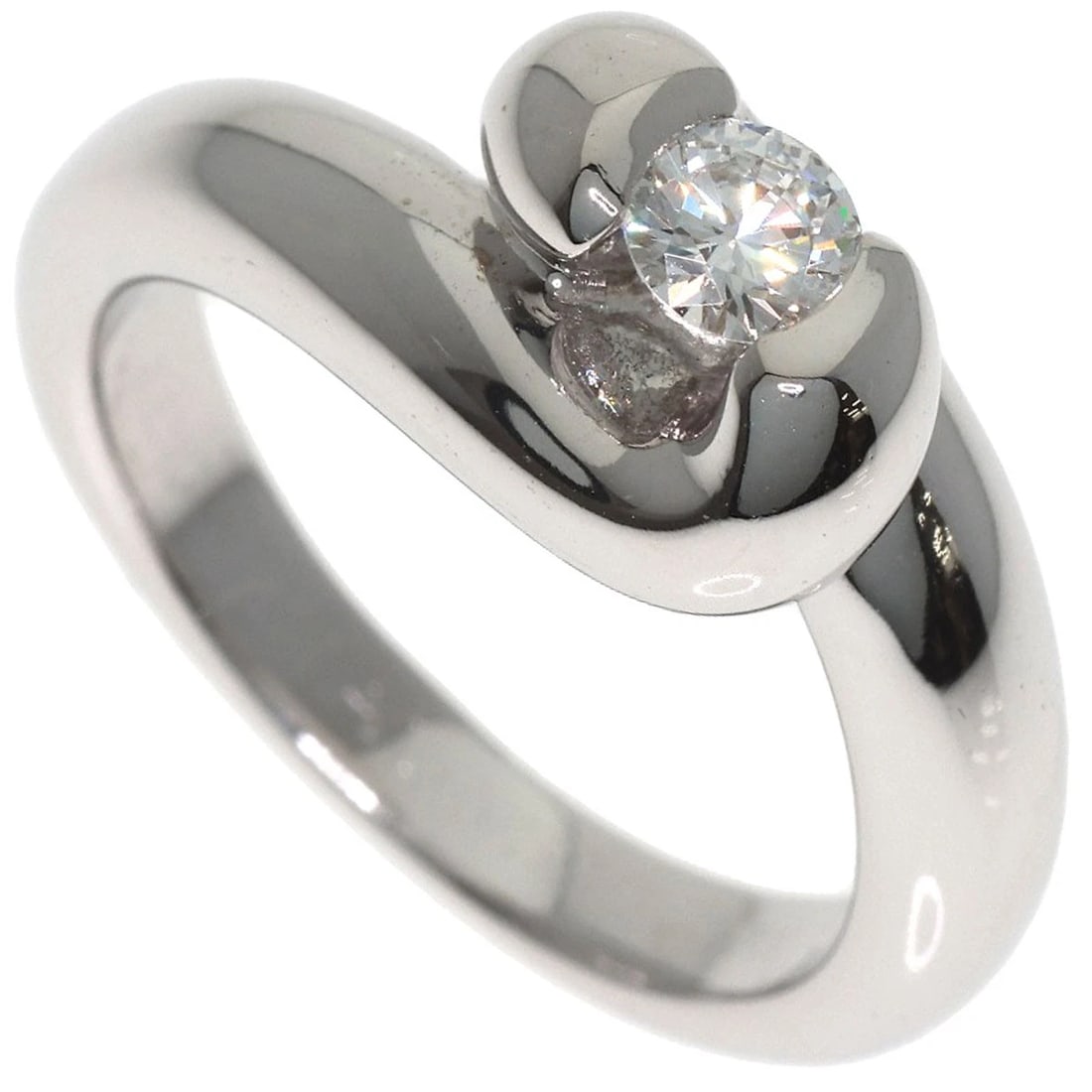 CHAUMET TURBAN DIAMOND RING K18 WHITE GOLD: Chaumet Turban Diamond Ring K18 White Gold Brand: Chaumet Type/Style: Ring Material: K18 White Gold, Main Stone Natural Color: Silver Size: 5.75(US) Accessories: None Accessories Notice: When