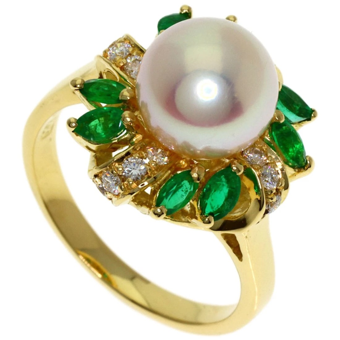 AQUASCUTUM PEARL EMERALD DIAMOND RING K18 YELLOW GOLD: Aquascutum Pearl Emerald Diamond Ring K18 Yellow Gold Brand: Aquascutum Type/Style: Ring Material: K18 Yellow Gold, Color: Gold Size: 6(US) Accessories: None Accessories Notice: When purchasing