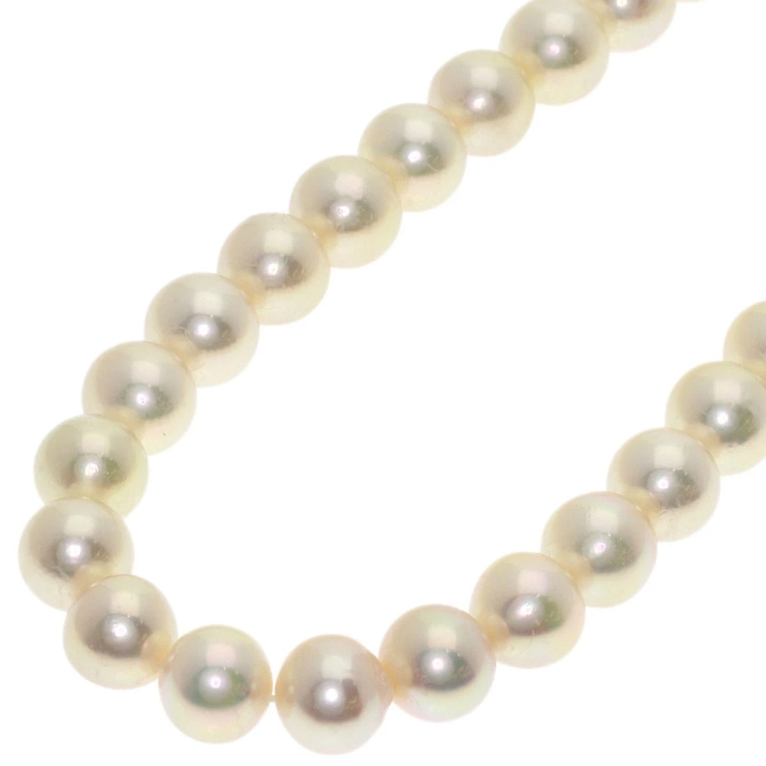 TASAKI AKOYA PEARL PEARL NECKLACE SILVER: TASAKI Akoya pearl Pearl Necklace Silver Brand: TASAKI Type/Style: Necklace Material: Silver, Main Stone Pearl Color: white Size: Stone Size:0.3inch/7.2-7.4mm Chain Length:16.5inch/42cm Accessorie