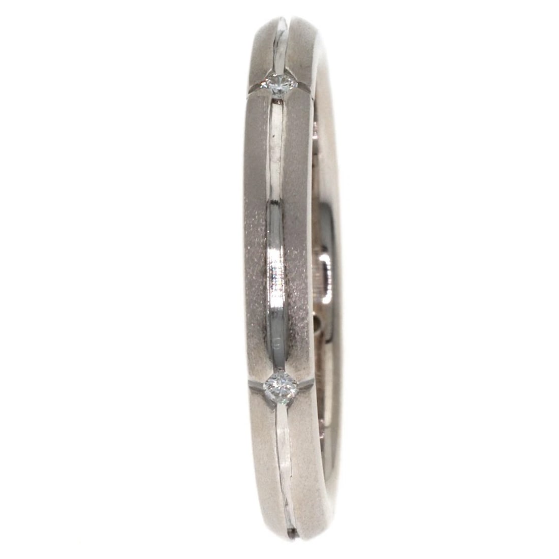 TIFFANY&CO. DIAMOND RING K18 WHITE GOLD: TIFFANY&Co. Diamond Ring K18 White Gold Brand: TIFFANY&Co. Type/Style: Ring Material: K18 White Gold, Color: Silver Size: 5.25(US) Accessories: None Accessories Notice: When purchasing pre